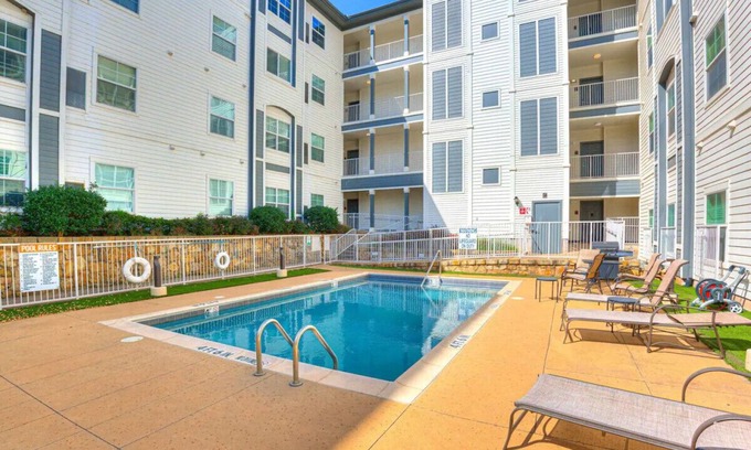 Stillwater Condo | Stillbilly Suite near Boone Pickens stadium