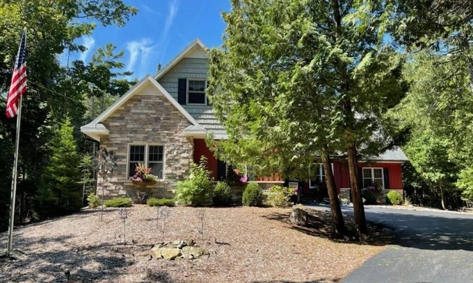 Baileys Harbor House | Stone Cottage , Nestled In The Woods in Door County