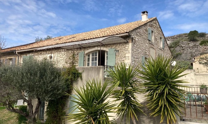 Roquemaure Other | Stone farmhouse with swimming pool between Avignon and Orange, in Roquemaure