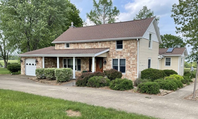 St. James House | Stone Gate Cabin on 80 acres