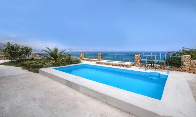 Filaki Villa | Stone Villa II in Petres