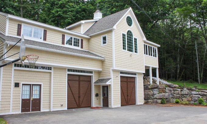 Moultonborough House | Stoneybrook Retreat Haven