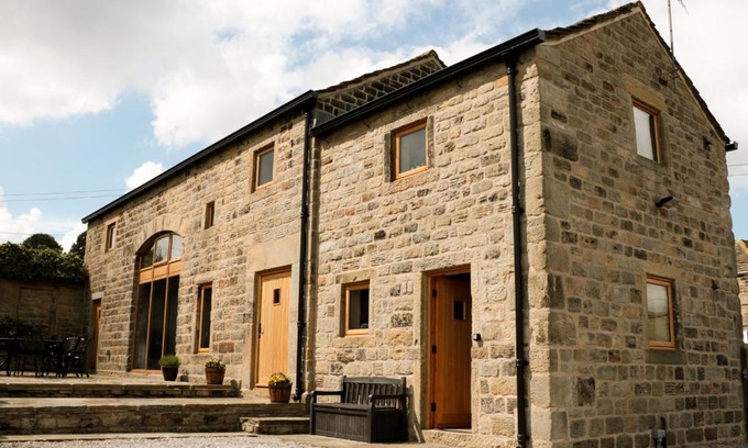 Midhopestones House | Stoneycroft Barn