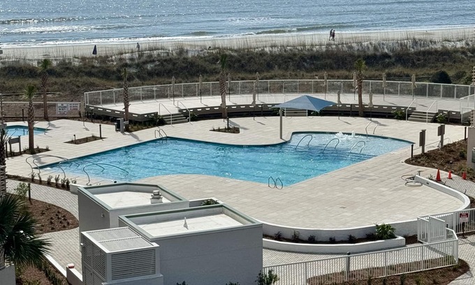 Palmetto Dunes Condo | Stop Here! Can’t Beat This Villamare Top Floor Vacation Spot