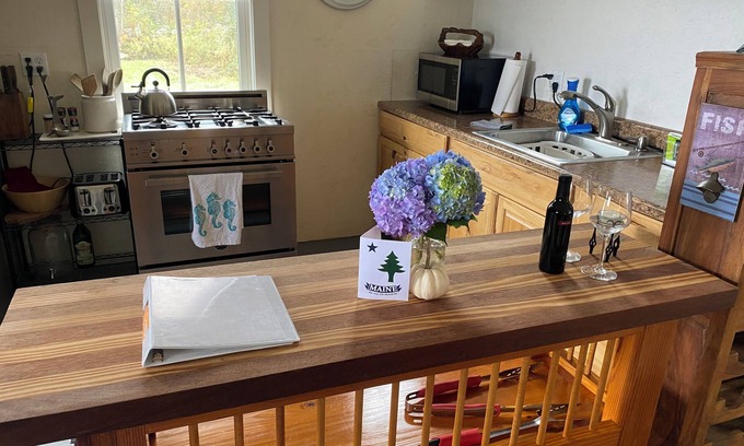 Lincolnville Cottage | Storybook cottage with a picturesque view of Penobscot Bay