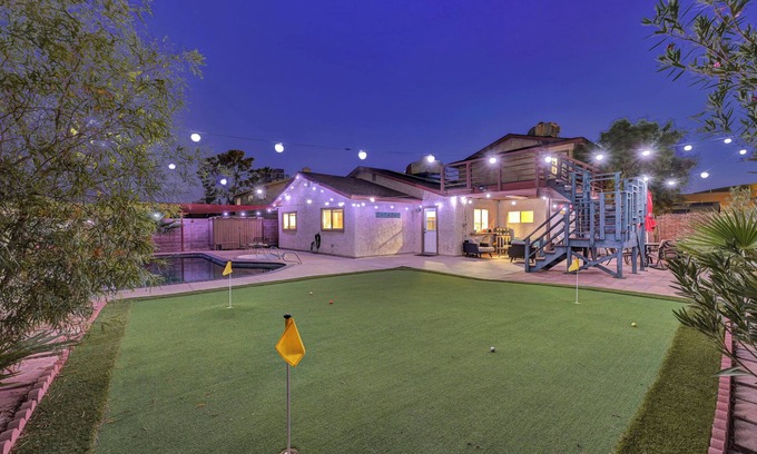 Chinatown House | Strip-side Villa: 5BR3BA, Pool, Mini Golf, Karaoke