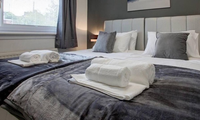 Inverkeithing House | Struan House, Inverkeithing near Edinburgh