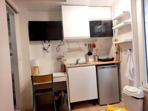 Saint-Louis Apartment | Studette Rémilly à Versailles