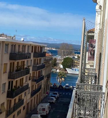 Sete Apartment | STUDIO ÉQUIPÉ A 50 MÈTRE DE LA GARE ET 10 MN DES PLAGE