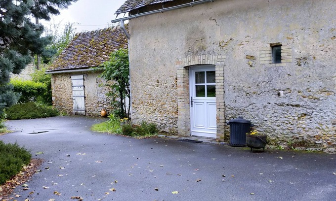 Champagne House | Studio Équipé au Calme Proche Toutes Commodités