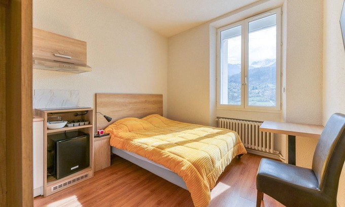 Arvillard Apartment | Studio '105' with shared pool, shared terrace and Wi-Fi