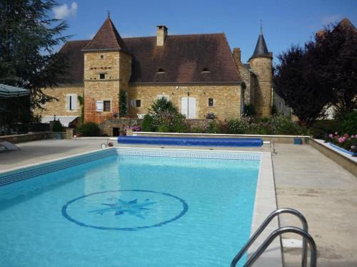 Saint-Martial-de-Nabirat Apartment | Studio 2 personnes