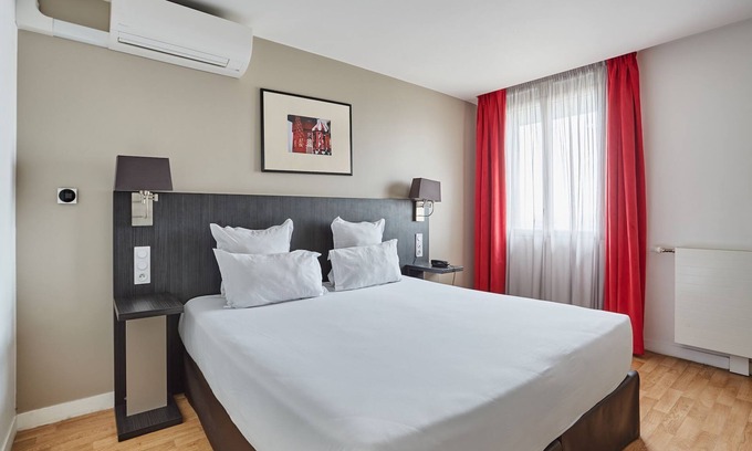 Clignancourt Apartment | Studio 20m2 dans résidence avec services hôteliers