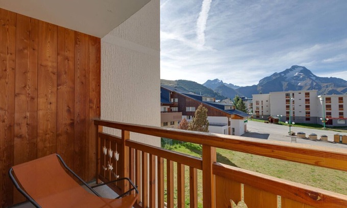 Les Deux Alpes Apartment | Studio 4 ppl near the ski staion and balcony