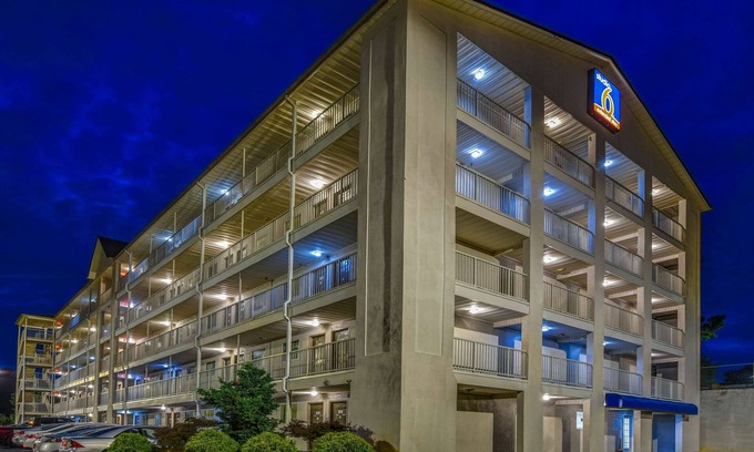 Chamblee Hotel | Studio 6 Atlanta, GA - Chamblee