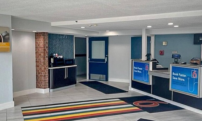 East Syracuse Hotel | Studio 6 - East Syracuse, NY – Airport