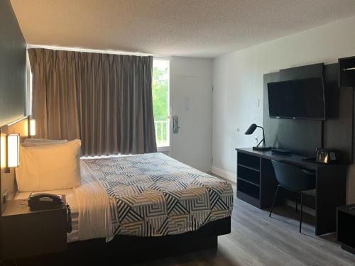 Hammond Hotel | Studio 6 Hammond, LA I12 I55