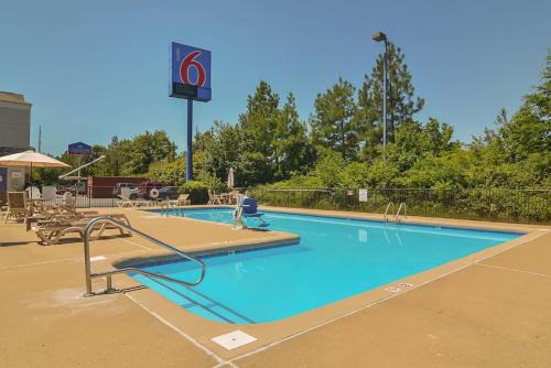 Little Rock Hotel | Studio 6-Little Rock, AR - West