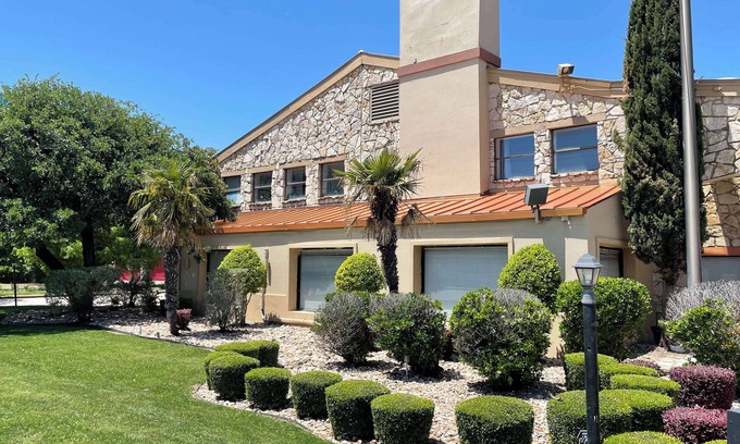 North Richland Hills Hotel | Studio 6 Suites North Richland Hills, TX