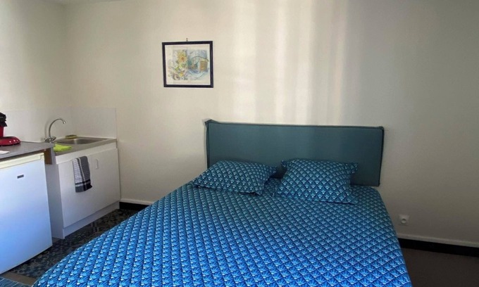 Cherbourg-en-Cotentin Apartment | Studio 7 "les moulins" in the city center