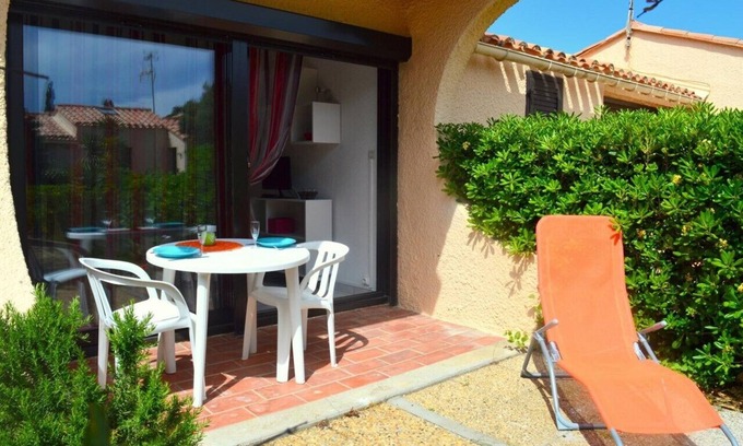 Leucate Apartment | Studio apartment sleeps 2 PORT LEUCATE NATURISME