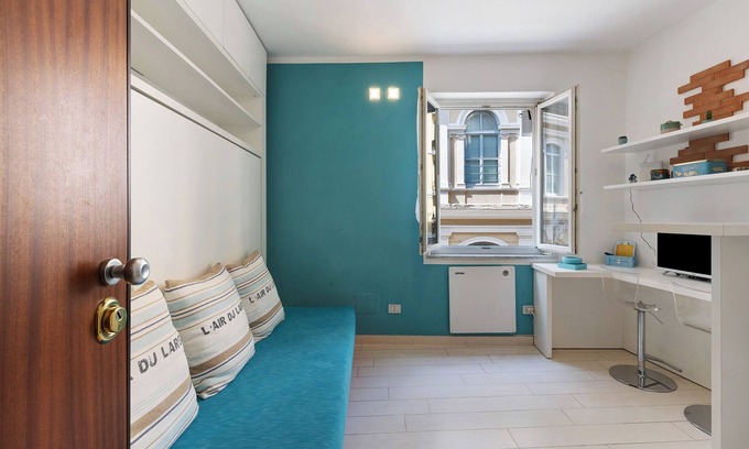 Savona Apartment | Studio Apartment 'Casa Azzurra' with Wi-Fi