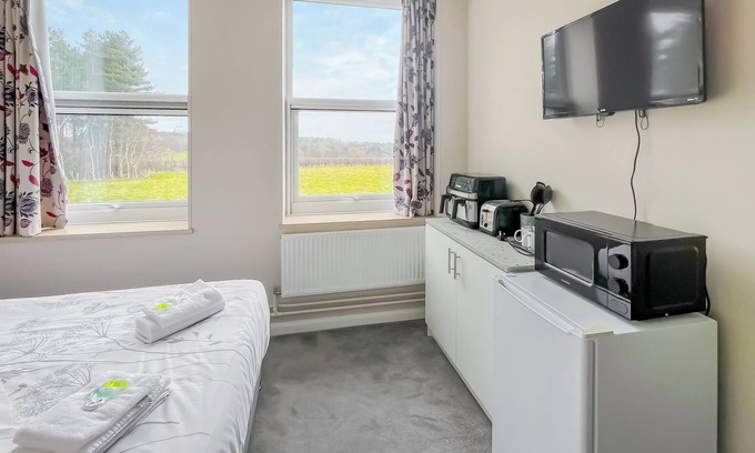 Hailsham Apartment | Studio Apartment 19 - UK48720