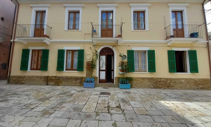 Ortona Apartment | Studio apartment in the old town of Ortona a jump