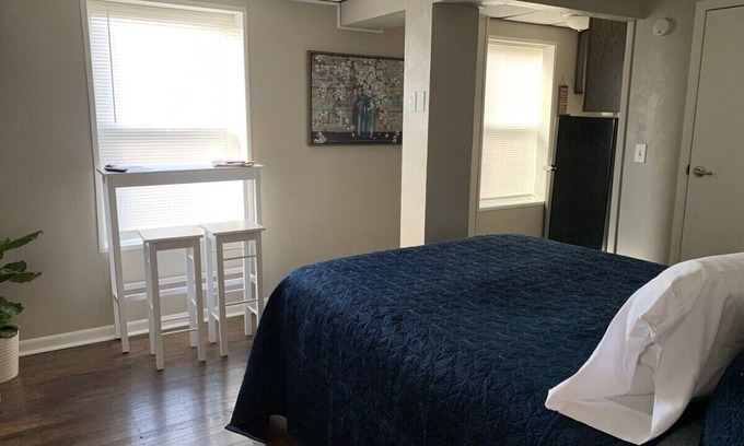 Coshocton Apartment | Studio Apartment on Main Street in Coshocton (25)