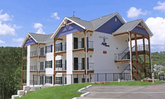 Branson Apartment | Studio at Stormy Point Lakeside!
