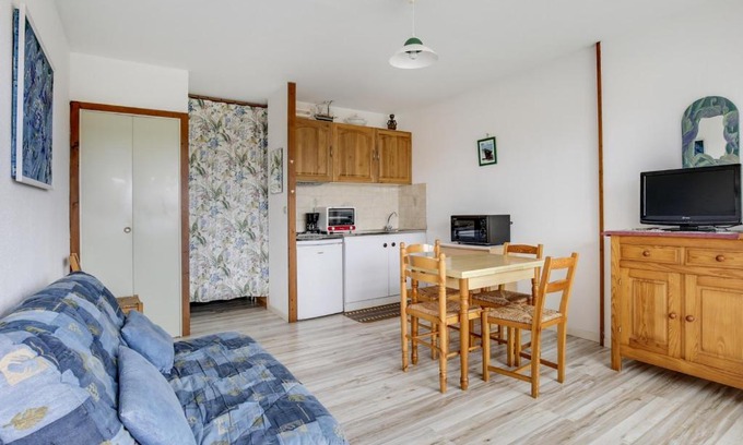 Biscarrosse Plage Apartment | Studio Cabine à Biscarrosse-Plage, Proche Plages et Commerces, Balcon exposé Sud - FR-1-521-41