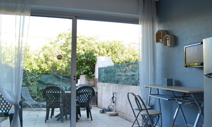 Le Grau-dʼAgde Apartment | Studio Cabine 3 Couchages à 50m de la Plage avec Terrasse et Parking - Le Grau d'Agde
