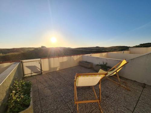 Saint-Jean-de-Monts Apartment | Studio cabine 4 pers en bord de plage, véranda, terrasse ensoleillée - Saint-Jean-de-Monts - FR-1-224C-189