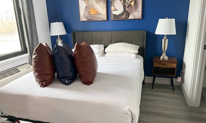 Elizabeth Apartment | Studio close to EWR 1946