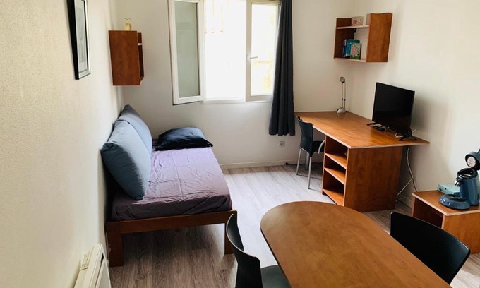 Faubourg Saint-Jacques Apartment | Studio Coeur de ville, tout confort
