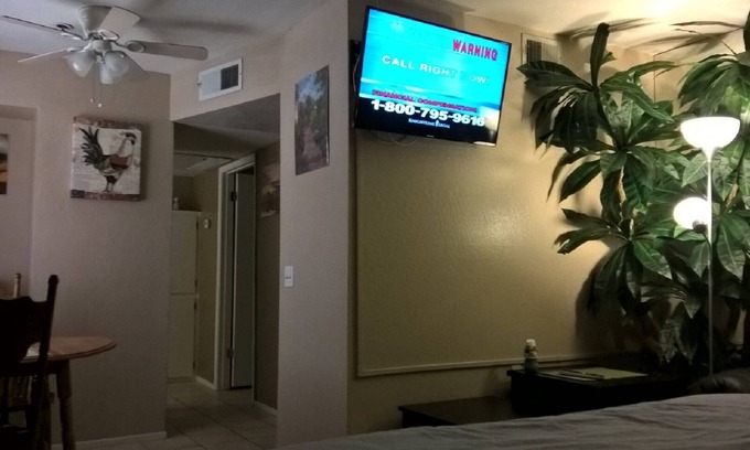 Surprise Condo | STUDIO CONDO GROUNDFLOOR 405sqft