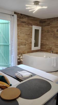 Le Barcares Apartment | studio cosy balneo avec jardin