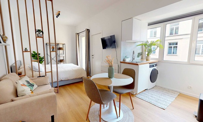 Broekwijk Apartment | Studio cosy centre BXL avec balcon