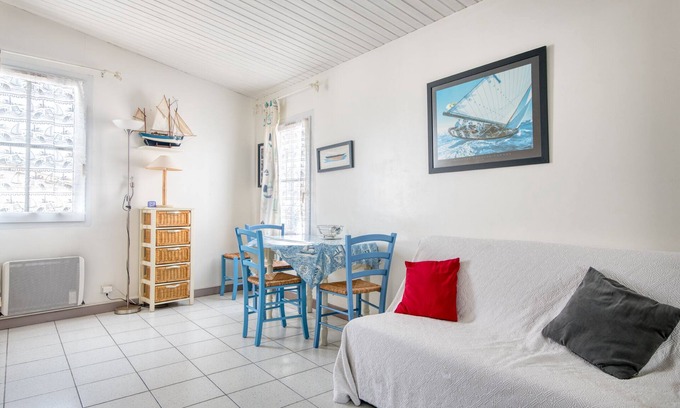 Saint-Martin-de-Re Apartment | Studio CYCLADE .