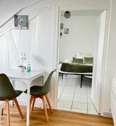 Corbeil-Essonnes Apartment | studio d'hote