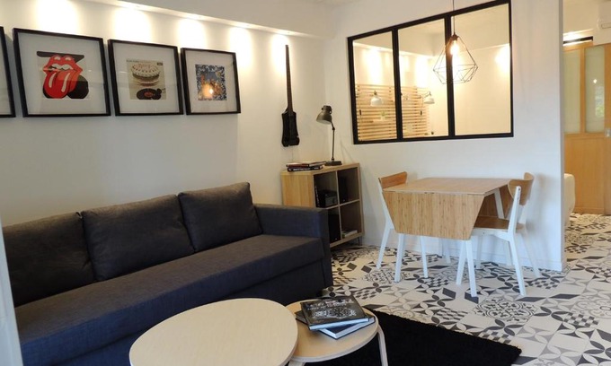 Villegailhenc Apartment | STUDIO DE LA BADE