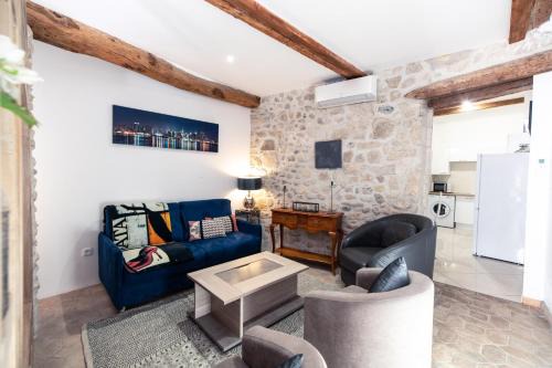 Centre Historique Apartment | Studio du couvent des carmes