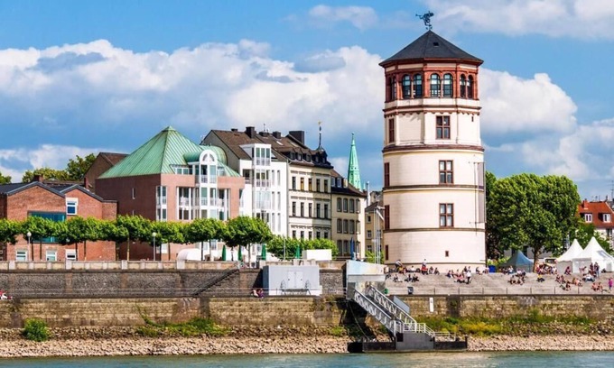 Moersenbroich Apartment | studio e - Quiet 1 bedroom central city Apartment for 2-3 guests
