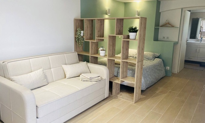 Le Muy Apartment | Studio en rez de Maison