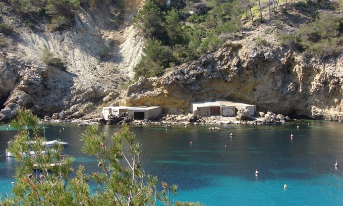 Cala Vadella Apartment | Studio in Cala Vedalla/Vadella with sea view
