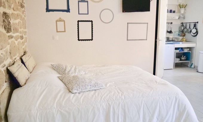 Arzon Apartment | studio for 4 people with disabled access and shared garden