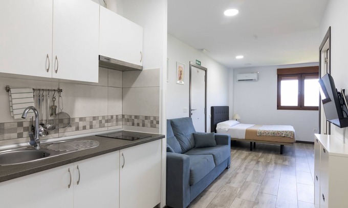 Alava Apartment | Studio for 2 people with kitchen.