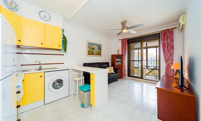 La Mata Apartment | Studio for two people near the La Mata beach!