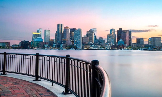 Jeffries Point Apartment | Studio Getaway - Located minutes from the waterfront, the subway, & the airport