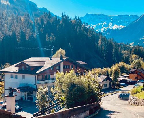Adelboden Apartment | Studio im modernen Alpenstyle